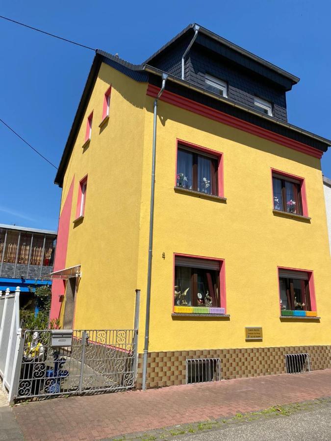 T&T Ferienwohnung Rheinbrohl Extérieur photo