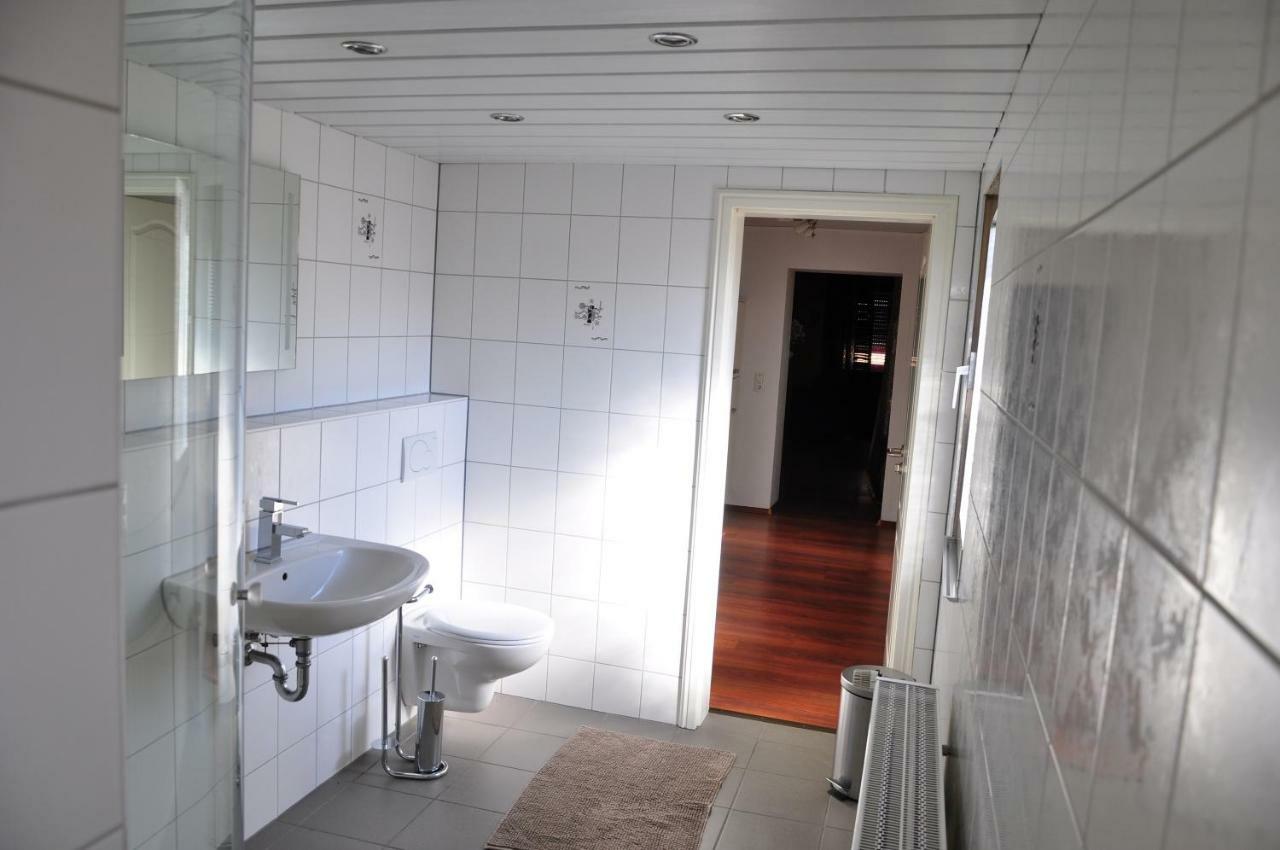 T&T Ferienwohnung Rheinbrohl Extérieur photo
